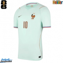 Frankrike Kylian Mbappe #10 Bortedrakt VM 2026 Kortermet